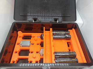 ケース二段目右を入れてみる2